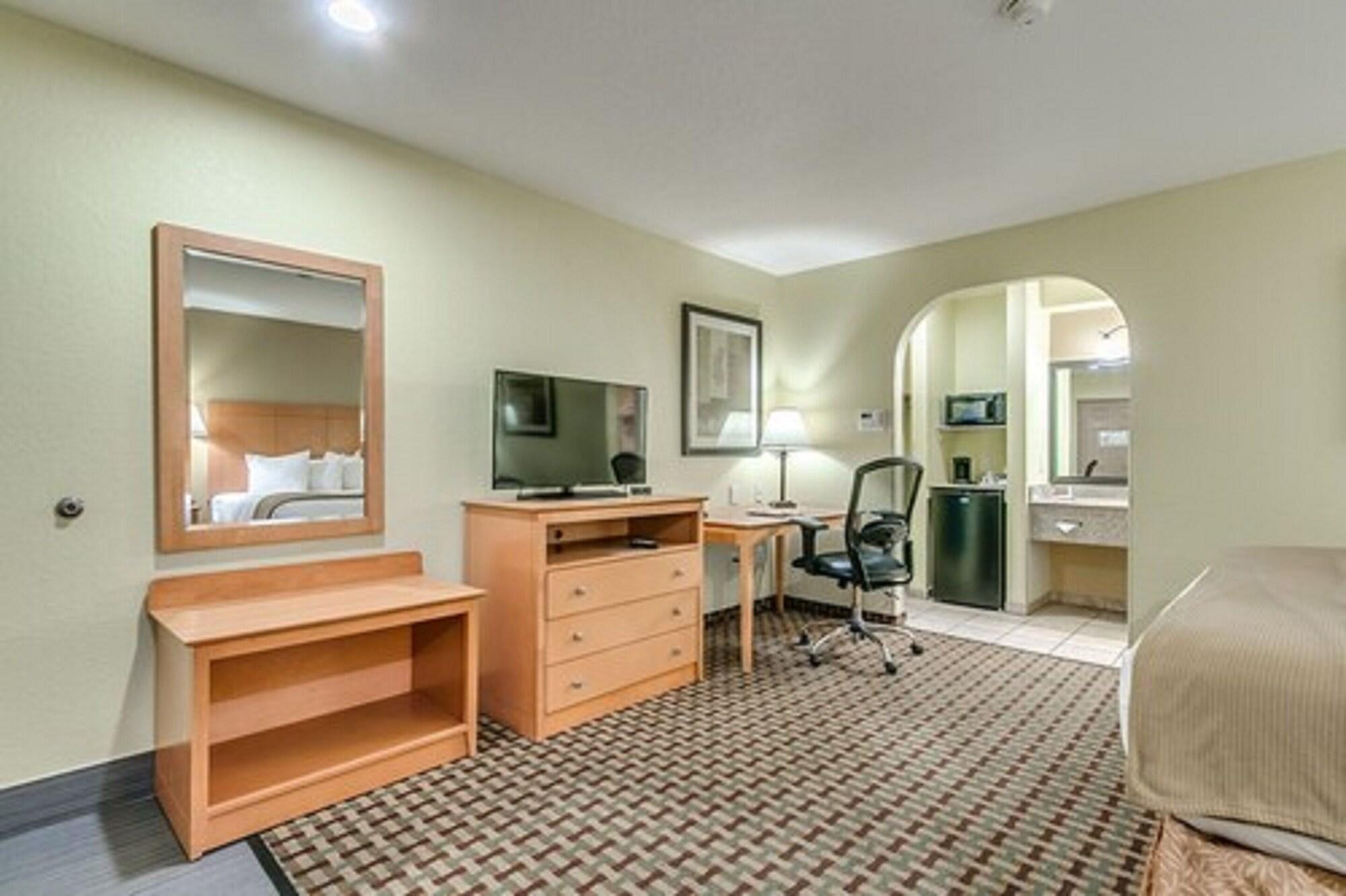 Days Inn By Wyndham Lubbock South Esterno foto