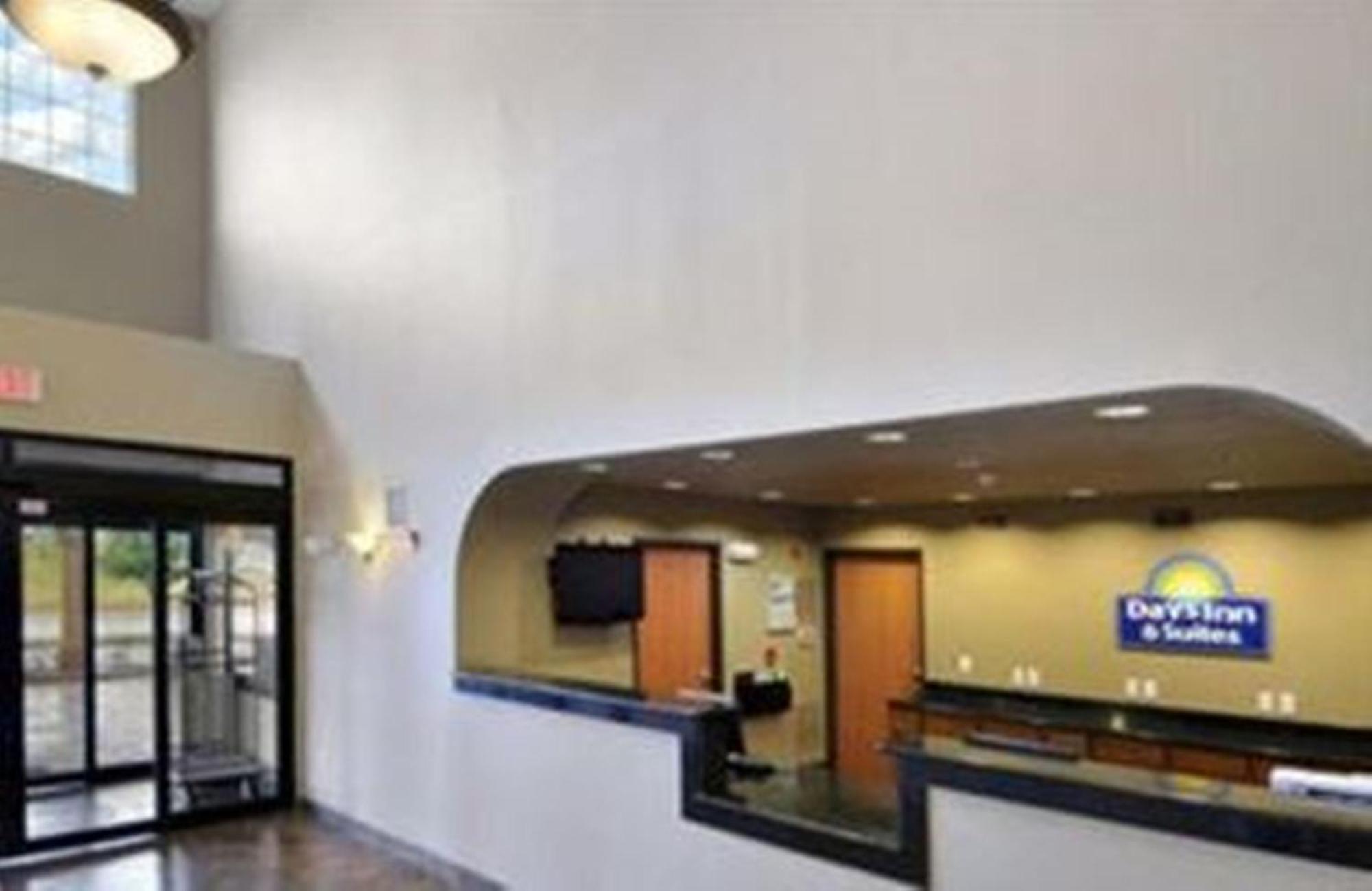 Days Inn By Wyndham Lubbock South Esterno foto